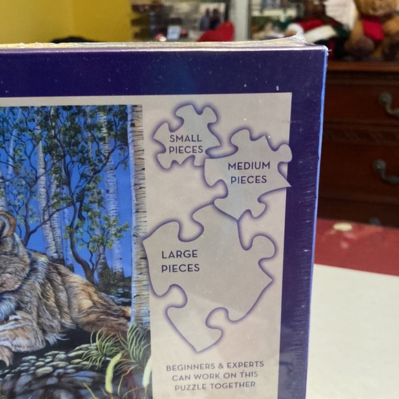 NWT family puzzle 400 pieces. Small medium and large pieces - Picture 2 of 7